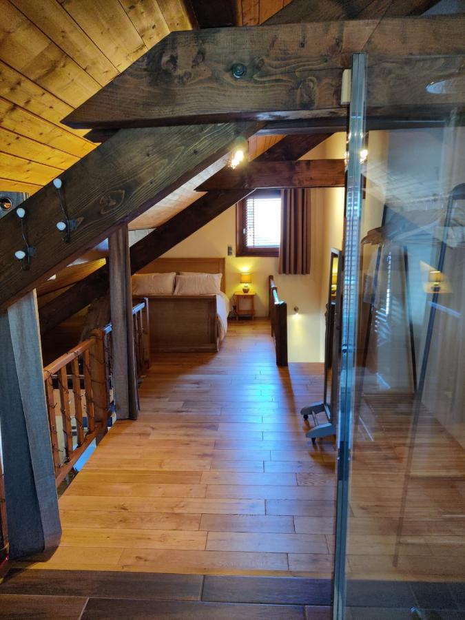 Spacious Ski Chalet In Traditional French Village, Sleeps 8, Four Star With Fibre Broadband Абонданс Екстер'єр фото